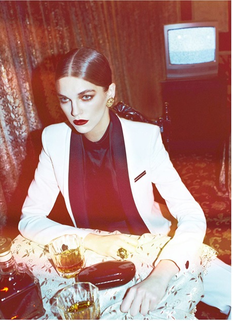 Samantha Gradoville Harpers Bazaar Turkey Dec 12 - 5