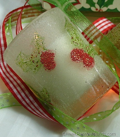 [holly%2520candle%255B4%255D.jpg]