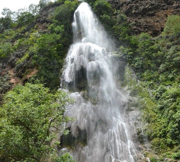 [Cachoeira%2520Boca%2520da%2520On%25C3%25A7a%2520Bonito%2520MS%2520BlogTerritorios%255B3%255D.jpg]