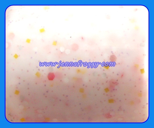 [Pretty%2520%2526%2520Polished%2520Let%2520Them%2520Eat%2520Cake%2520Bottle%2520Shot%255B16%255D.jpg]