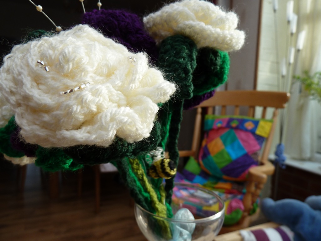 [Crochet-Flower-Bouquets-243.jpg]