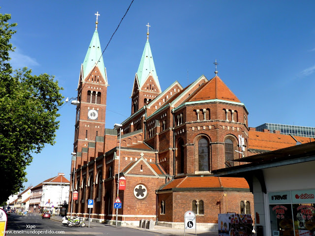 iglesia-roja-de-maribor.JPG