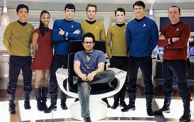 Jövőre kezdődik a Star Trek 3 forgatása, és vélhetőleg Abrams rendezi