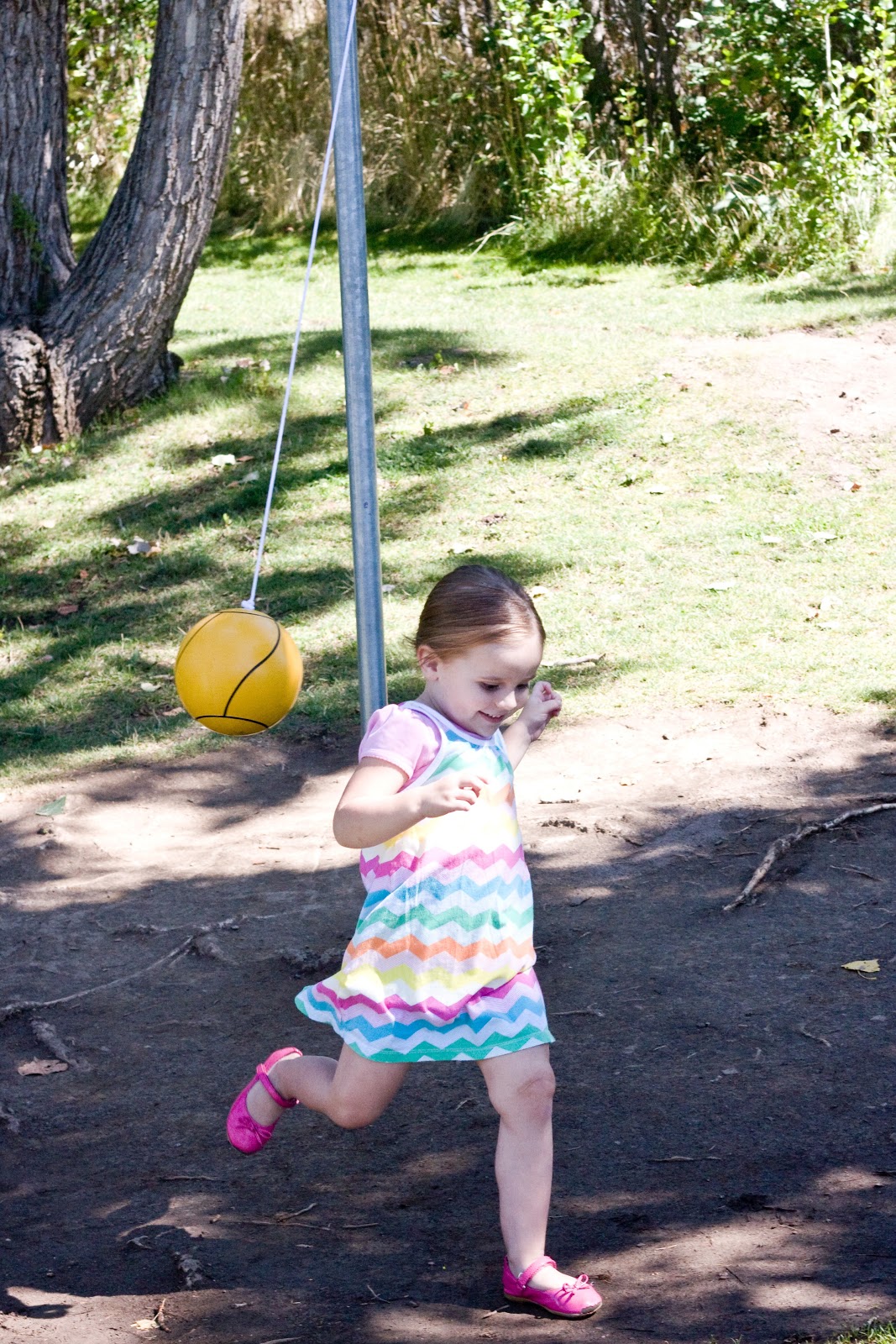 [quincy%2520reunion%25209.4.2012%2520-%2520tess%2520tetherball%255B3%255D.jpg]