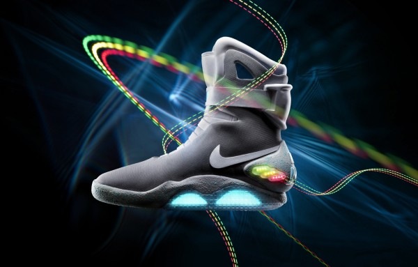 [2011-nike-mag-back-to-the-future-marty-mcfly-shoes%255B5%255D.jpg]