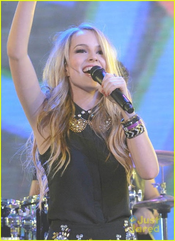 bridgit-mendler-x-factor-03