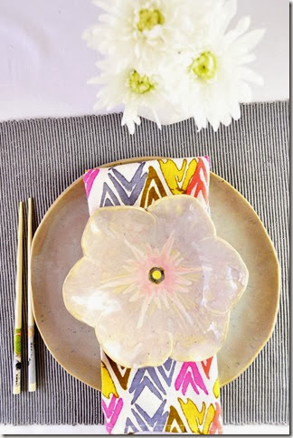 Young Romantic place setting Young Romantic place setting