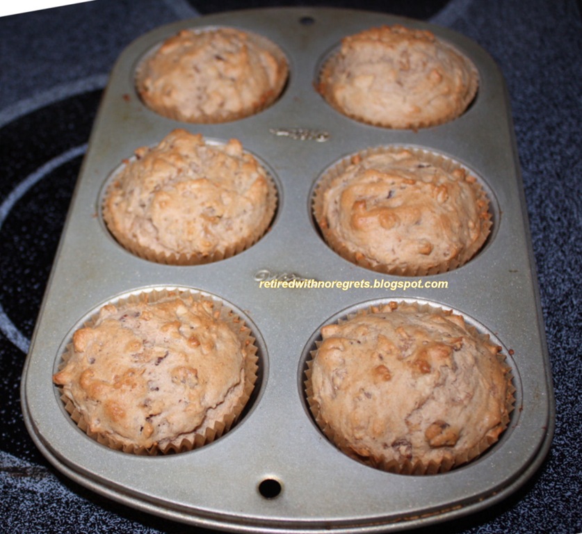 [Apple%2520Pecan%2520Muffins%2520-%2520out%2520of%2520oven%2520B%255B8%255D.jpg]