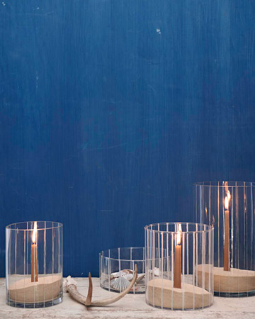 Perfect for a summer dinner party, these striped hurricane lanterns are an easy-to-make centerpiece.
(marthastewart.com/how-to/hurricane-lantern) Perfect for a summer dinner party, these striped hurricane lanterns are an easy-to-make centerpiece.
(marthastewart.com/how-to/hurricane-lantern)