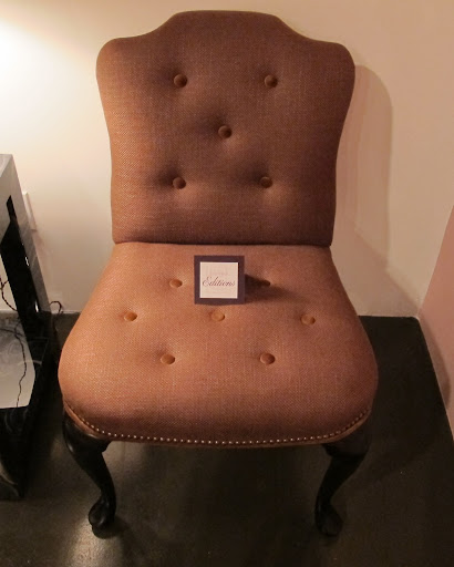 A simple dining chair can be so sophisticated by itself with a high level of design like this.