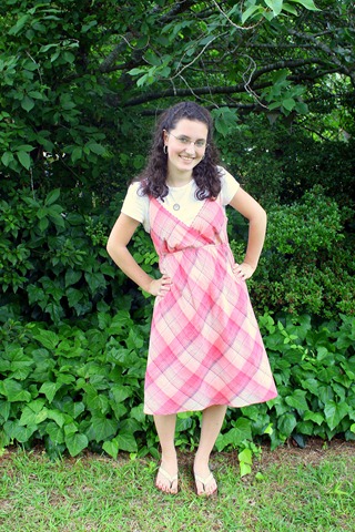 [Photoshoot-with-Moriah--June-2011-01%255B1%255D.jpg]