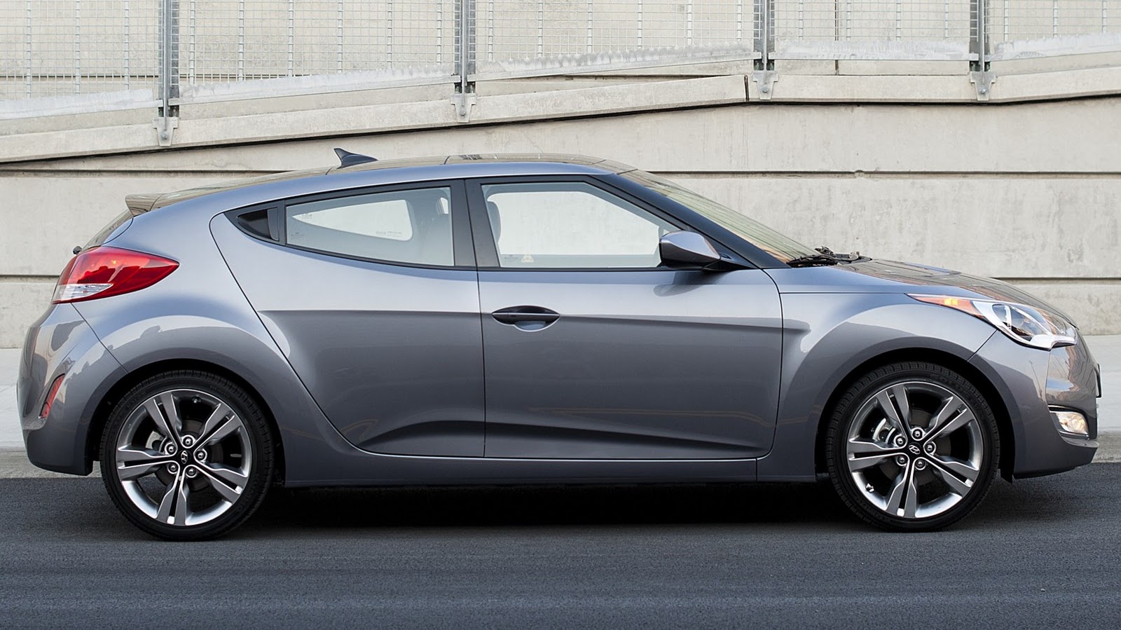 [autowp.ru_hyundai_veloster_16%255B3%255D.jpg]