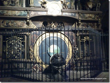 021-Estrasburgo. Catedral. Interior. Reloj astronómico - DSC_0012 (2)