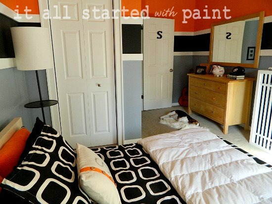 [Teen-room-orange-gray-black-with-ern%255B1%255D.jpg]