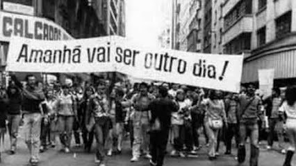 [Passeata%255B4%255D.jpg]