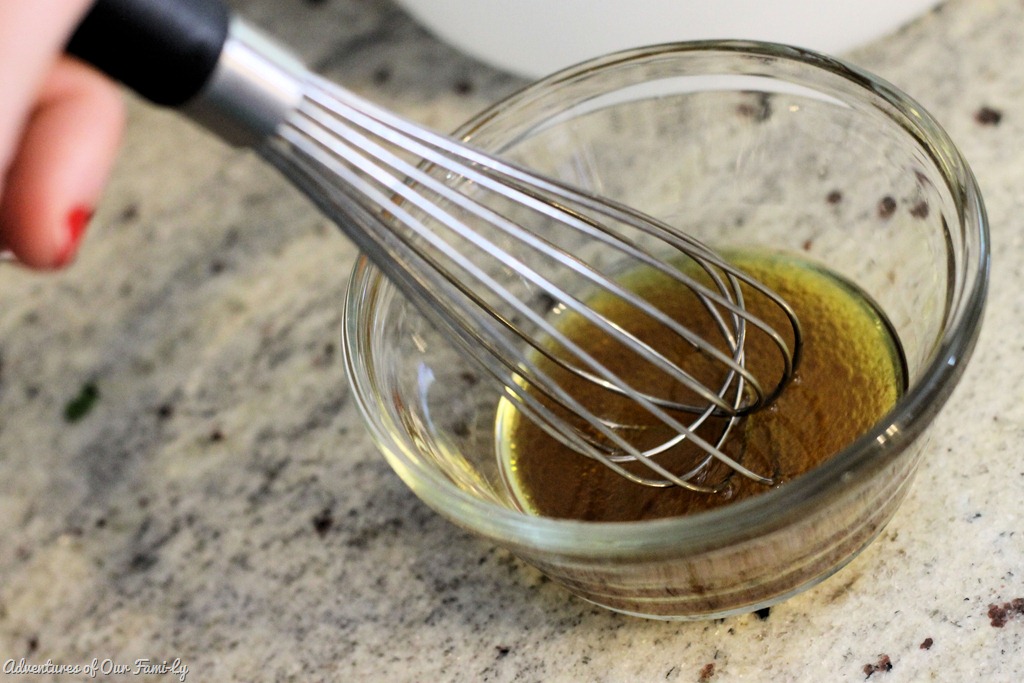 [whisk_olive_oil_and_vinegar%255B10%255D.jpg]