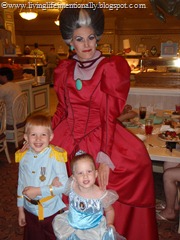 [Disney%25202011%2520564%255B4%255D.jpg]