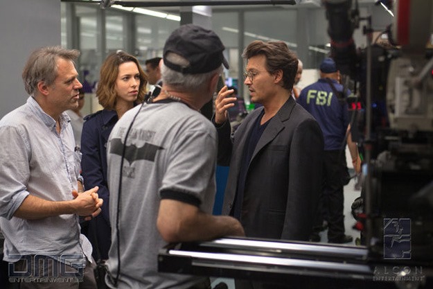 Transcendence kulisszatitkok videó és képek, főszerepben Johnny Depp 02