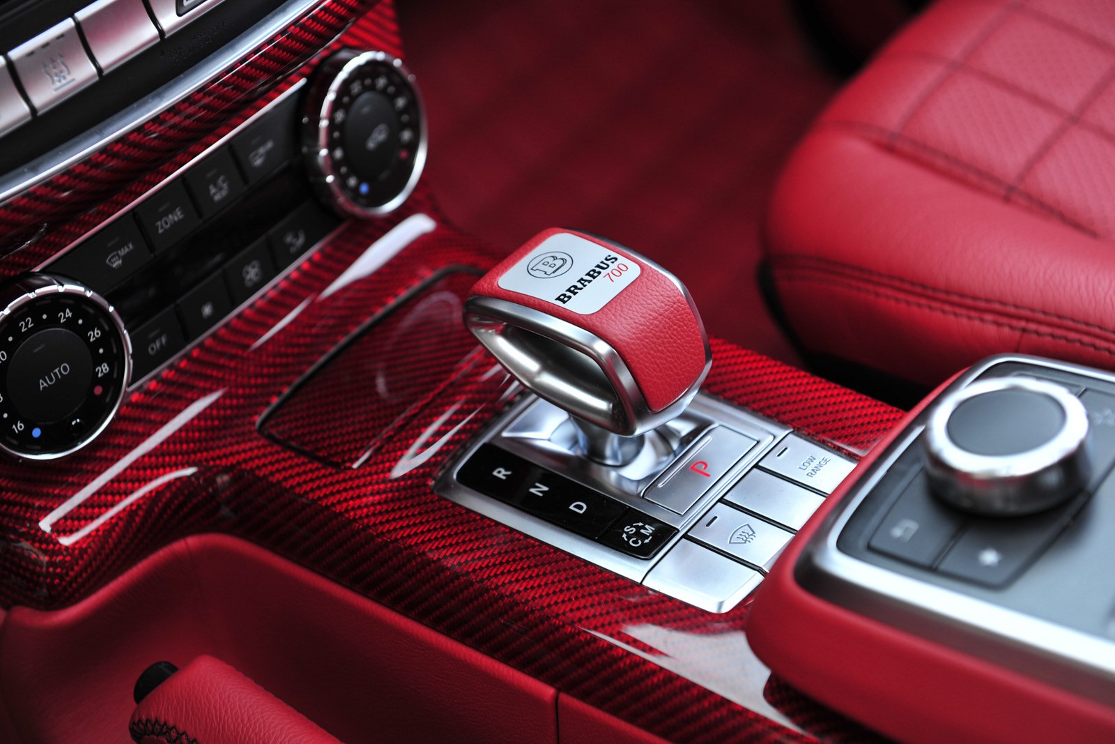 [Brabus-B63S-700-6x6-24%255B2%255D.jpg]