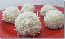 60 - Apple Stuffed Klepon 60 - Apple Stuffed Klepon