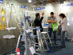 http://lh3.ggpht.com/-s0XPxbzDCH4/TJnddPRFL5I/AAAAAAAACp8/qrs9t7Fn-4k/s576/unielektro-elektrogrosshandel-elektrofachgrosshandel-service-fachmesse-206.jpg 