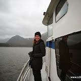 No barco para Tracy Arm- Juneau, Alaska, EUA