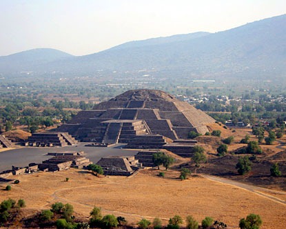 [Teotihuacan23.jpg]