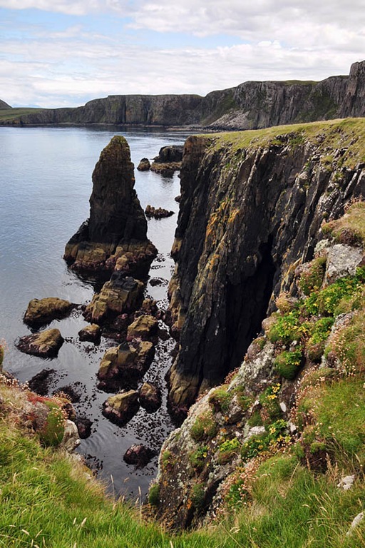 [Cliffs%2520and%2520stack%255B3%255D.jpg]