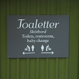 Das Toilettenfoto. Fällt Euch was auf? Stockholm - 3 Tag 323.jpg