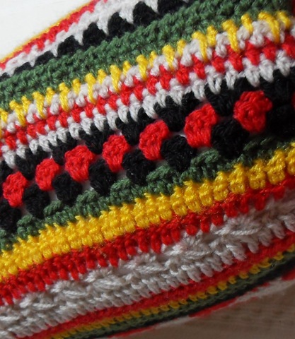 [Multi%2520crochet%2520stitch%2520cilindar%2520cushion%2520cover%2520March13_4%255B6%255D.jpg]