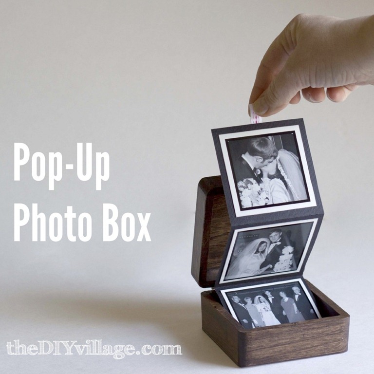 [Pop-Up-Photo-Box-gift-Idea-by-theDIYvillage-com-1024x1024%255B3%255D.jpg]