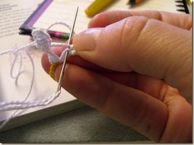 Corded buttonhole Daisy petal construction