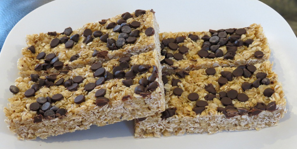 [No-Bake-Chewy-Chocolate-Chip-Granola%255B6%255D.jpg]