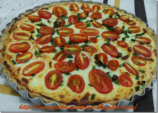 quiche-de-queijo-cremoso-01 quiche-de-queijo-cremoso-01