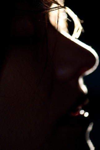 [dollys-from-holly.blogspot.com_Yvonne%2520Strahovski_03%255B2%255D.jpg]