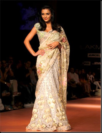 Bollywood Stars @ Lakme Fashion Week 2012