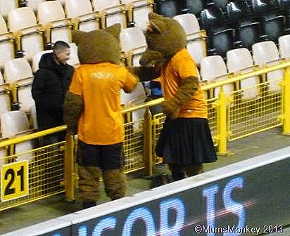 [Wolves%2520Mascots%2520Wolfie%2520and%2520Wendy%255B9%255D.jpg]