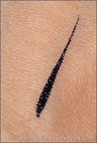 Maybelline HyperGlossy Liquid Liner Review Swatch Maybelline HyperGlossy Liquid Liner Review Swatch