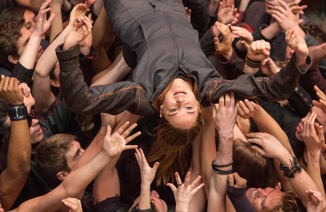 DIVERGENT