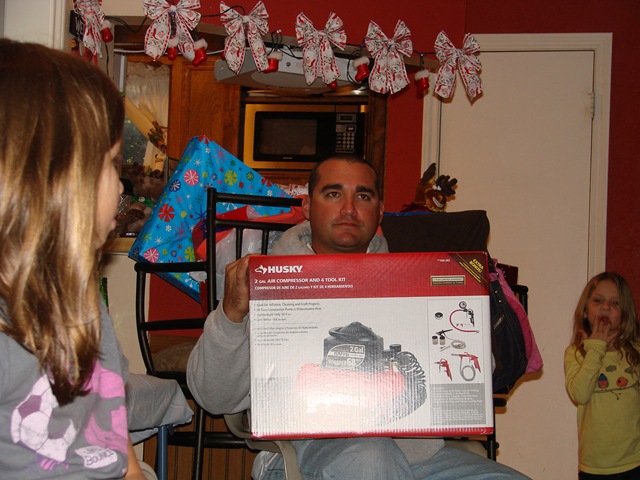 [RileyChristmas110423.jpg]