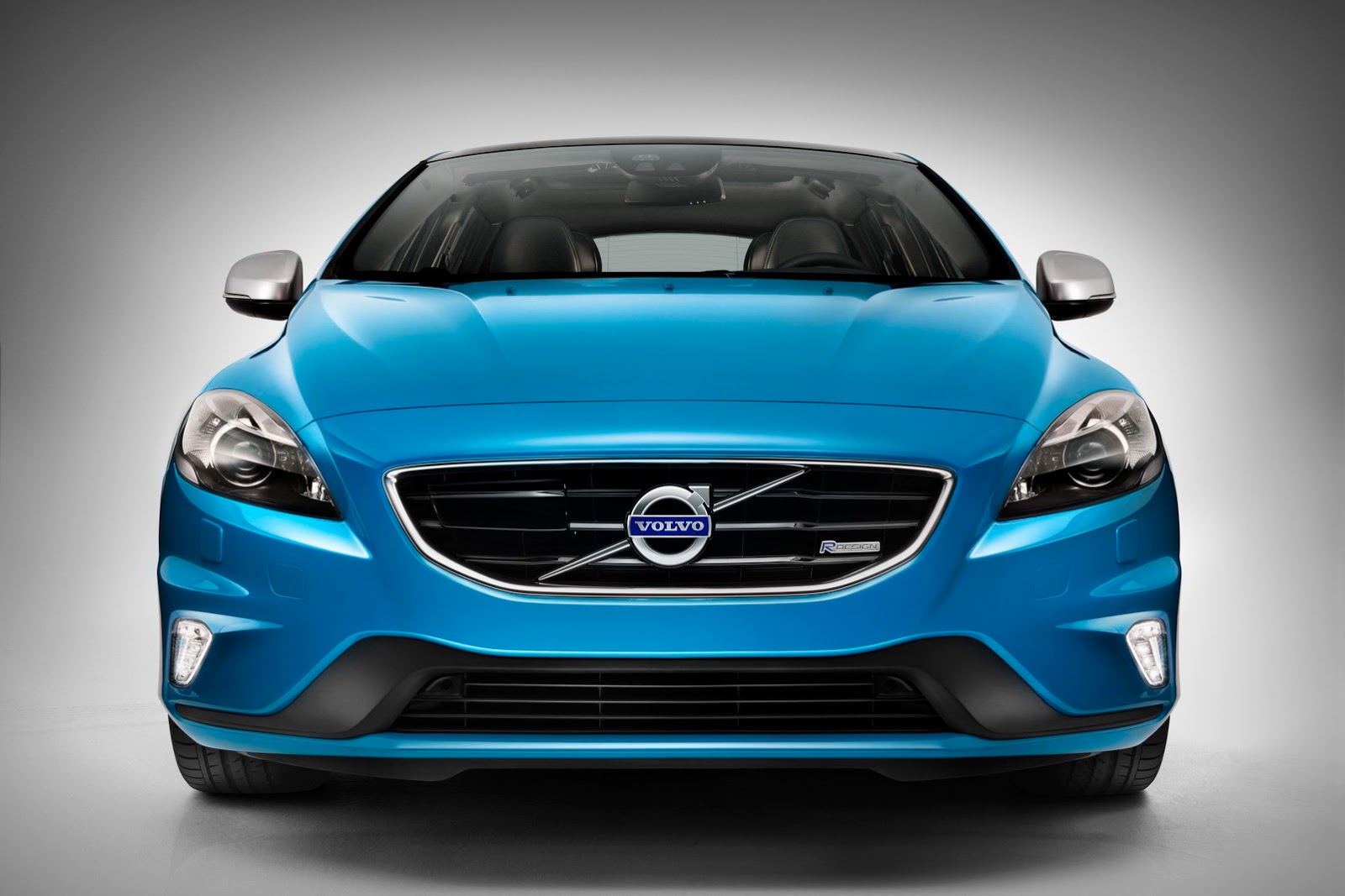 [Volvo-V40-16%255B2%255D.jpg]