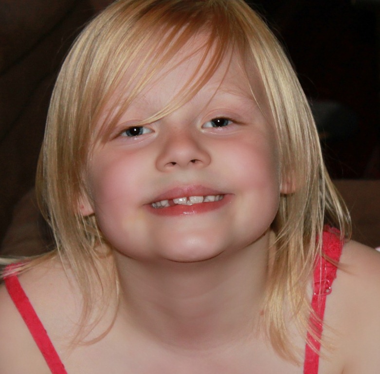 [First%2520day%2520of%25201st%2520grade%2520and%2520Kayden%2527s%25207th%2520birthday%25202011-08-29%2520023%255B3%255D.jpg]