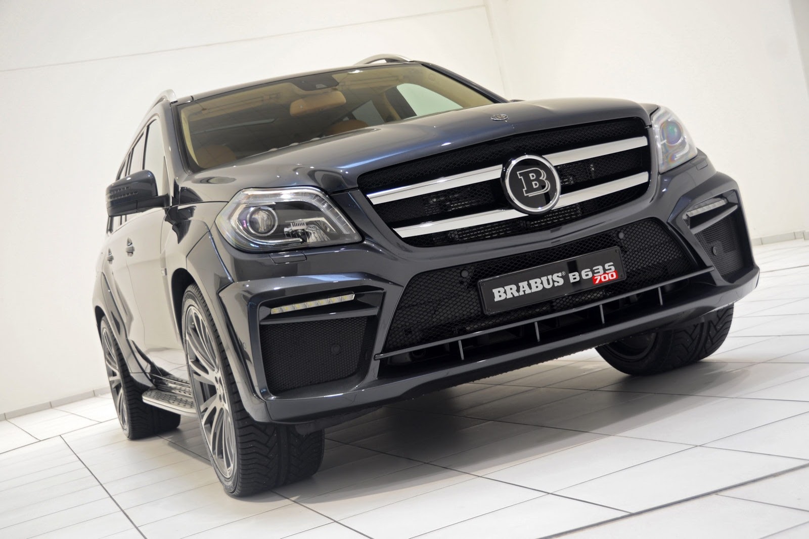 [Brabus-Mercedes-GL-7%255B2%255D.jpg]
