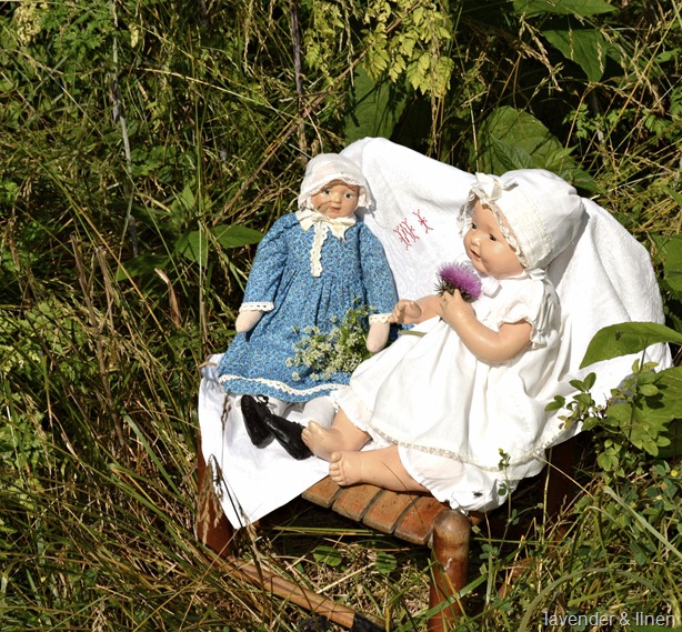 Antique Dolls 129