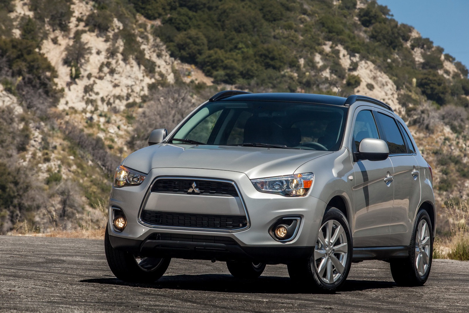[2013-Mitsubishi-Outlander-Sport-7%255B2%255D.jpg]
