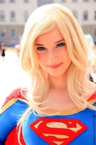 [supergirl-costumes-hot-24%255B3%255D.jpg]