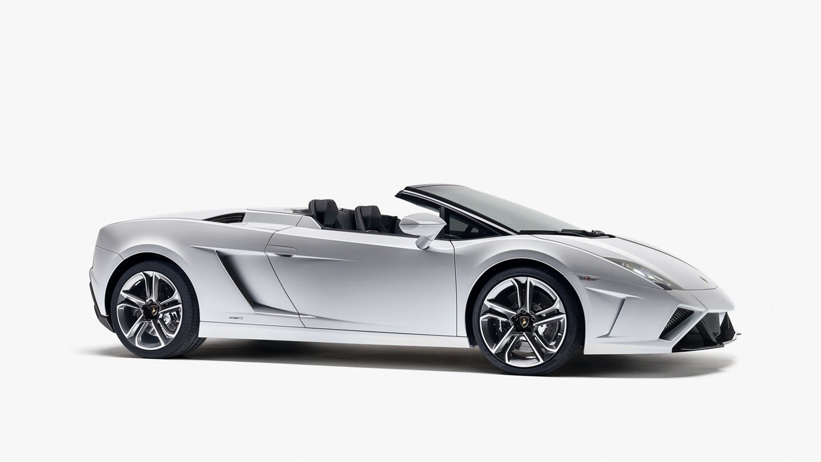 2013-lamborghini-gallardo-spyder-3[2].jpg