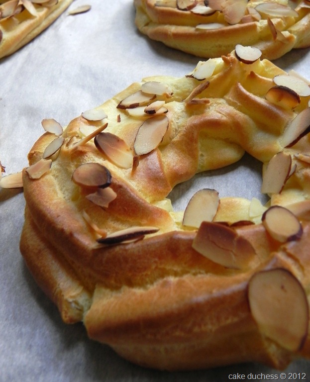 [pate-a-choux-4%255B1%255D.jpg&description=Paris Brest with Raspberry Whipped Cream Filling')]