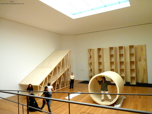interior-exposicion-fundacion-serralves.JPG