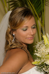 Fotos do evento Ana Flávia + Leandro. Foto numero 27 do Studio Caldas, do Rio de Janeiro, RJ. Lincoln Caldas e equipe fazem fotos de casamento (fotografias de casamentos), fotos de making-of (making of de noiva), fotos em estudio (ensaios fotograficos), fotos de casal (ensaios fotograficos de e-session), fotos de familia, videos de casamento (filmagem de casamentos), videos de making-of e clipes de casamento. Fotojornalismo e videojornalismo no Rio de Janeiro, RJ. fotos casamento rio de janeiro fotografias casal rj foto eventos familia noiva ensaio fotografico videos galeria noivas fotografo evento casar retrato fotografía festa festas decoração revelação fotografia preto e branco